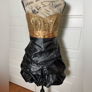 Gunne Sax X Jessica McClintock Black & Gold Strapless Bubble Dress